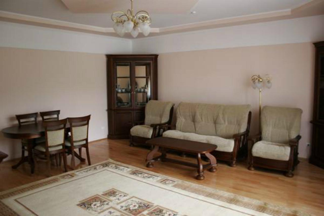 Hotel Solnichnaia Dolyna Polyana  Esterno foto