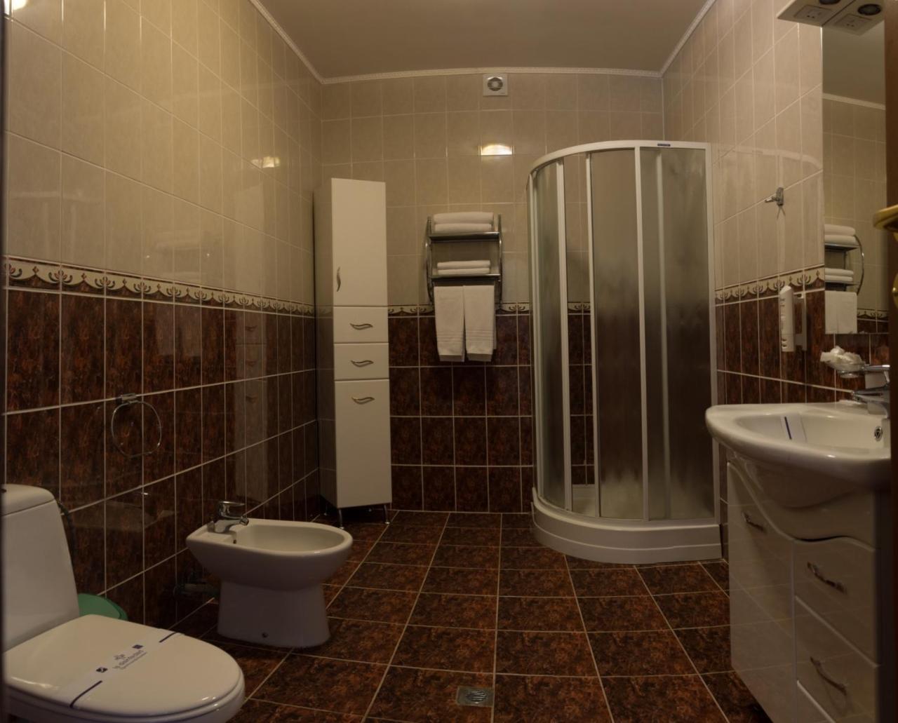 Hotel Solnichnaia Dolyna Polyana  Esterno foto